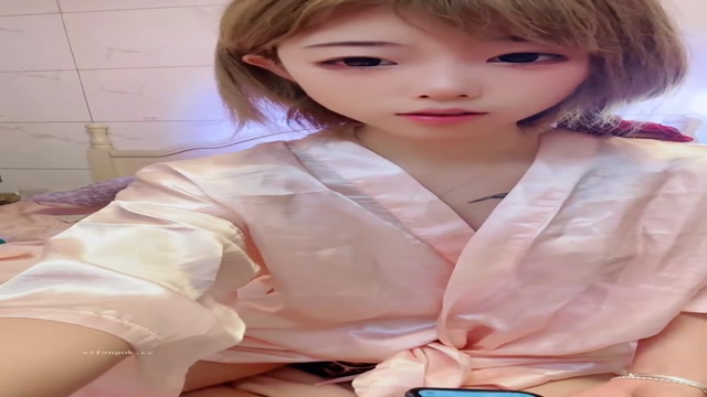 若い女子大生！【お兄ちゃん】若くて綺麗！彼氏に誘ってアソコを舐めてセックスしちゃう～2 china 2