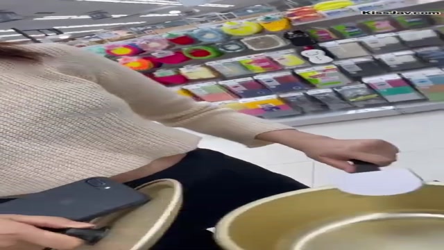 [도촬업스] 가슴골 모음3     (2)